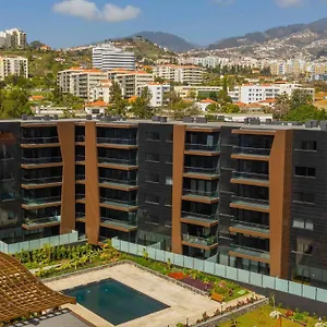 modern-2-bedroom-flat-in-condo-with-swimming-pool.madeira-islandshotels.com/